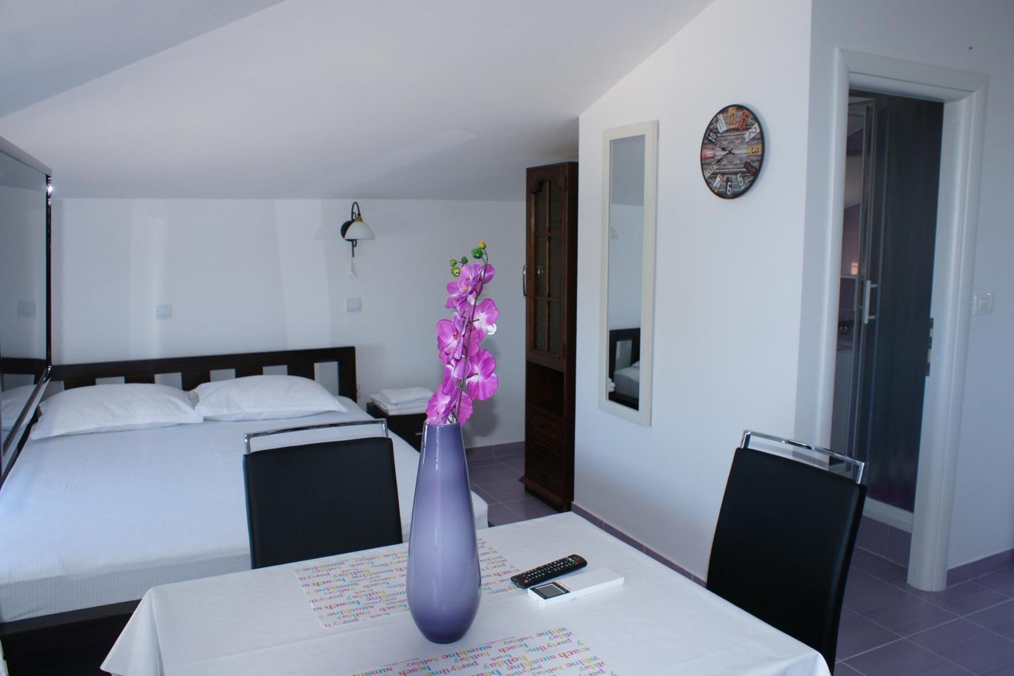 Apartments Villa Rosina Rogoznica  Exteriör bild