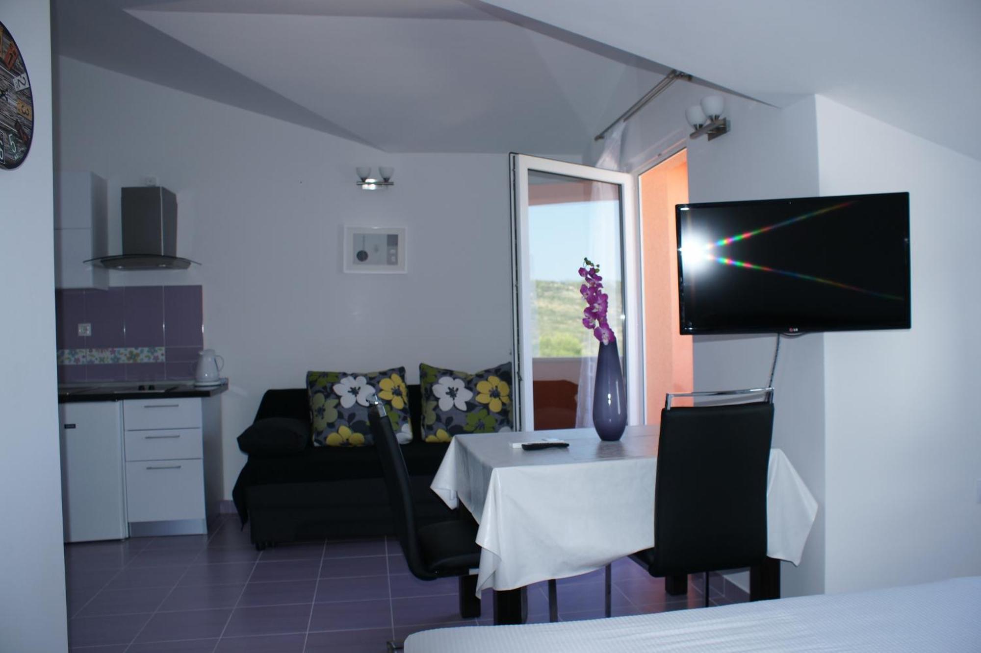 Apartments Villa Rosina Rogoznica  Rum bild
